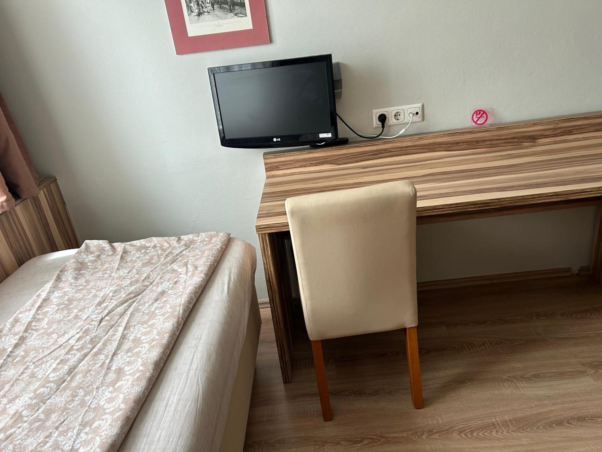 "Am Limes" Hotel Enns Luaran gambar