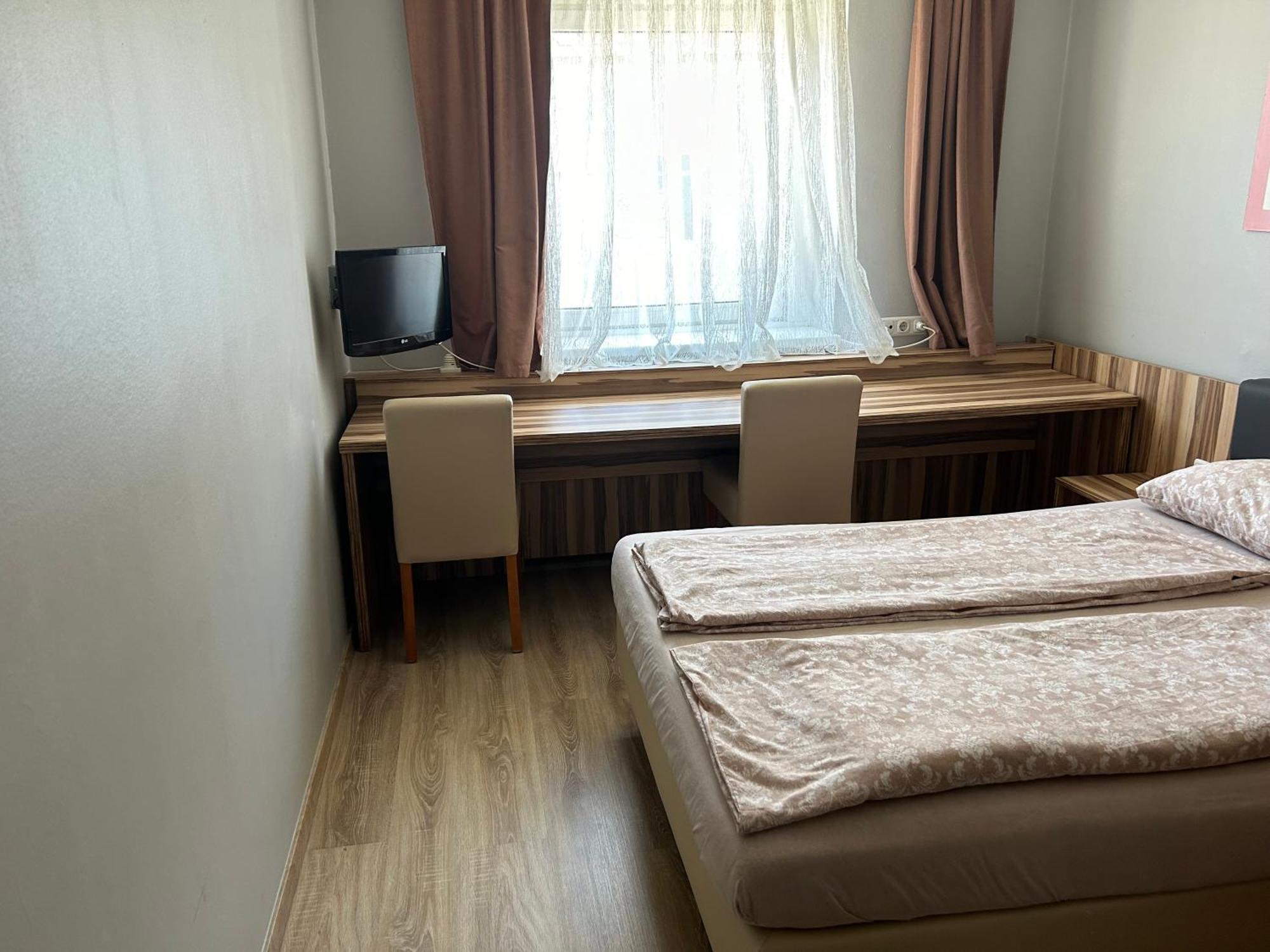 "Am Limes" Hotel Enns Luaran gambar